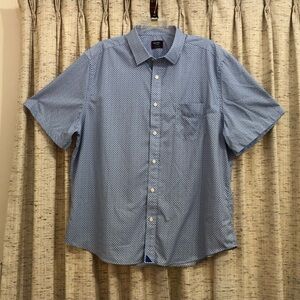 UNTUCKit Crofton Dot Print Short Sleeve Performance Button Up Shirt